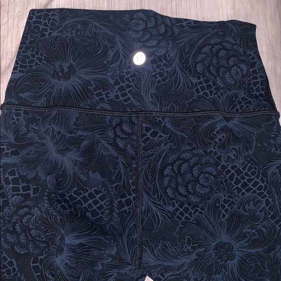 Lululemon pants - Picture 2 of 2